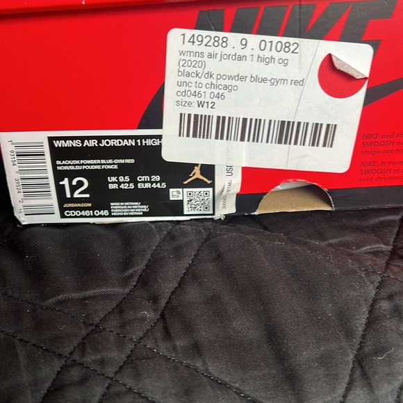 Jordan 1 - Picture 7 of 7